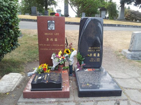 Bruce Lee Grave
